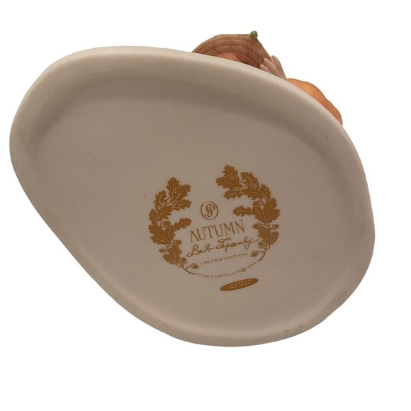 Vintage Laszlo Ispanky Figurine AUTUMN Lady Girl Four Seasons Porcelain Fairy - Picture 7 of 9